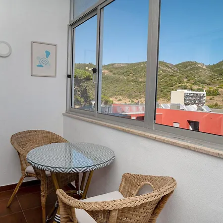 99 - With Seaview, 5min Walk To The 아파트 *