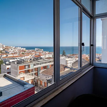 아파트 99 - With Seaview, 5min Walk To The *